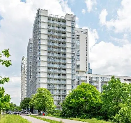 Appartement Golden - 10th Floor View, Slominskiego Varsovie